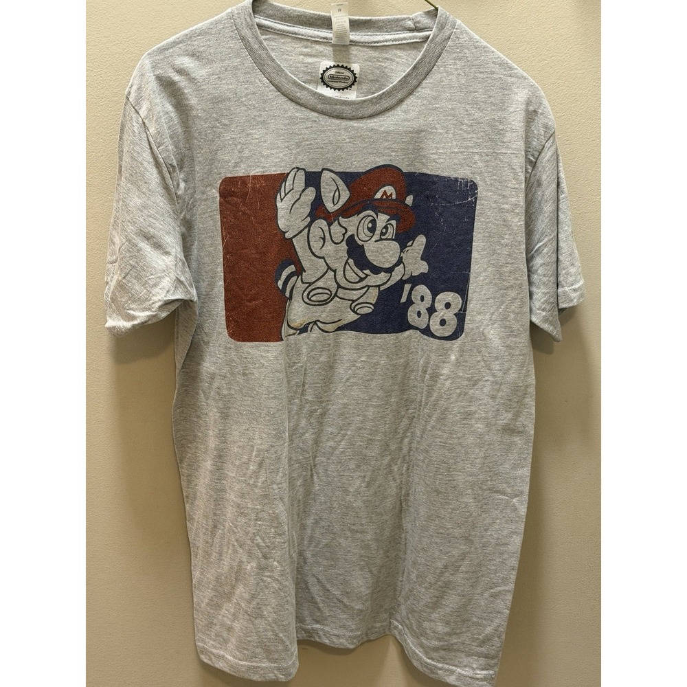 Nintendo Mario 1988 Gray T-Shirt Medium